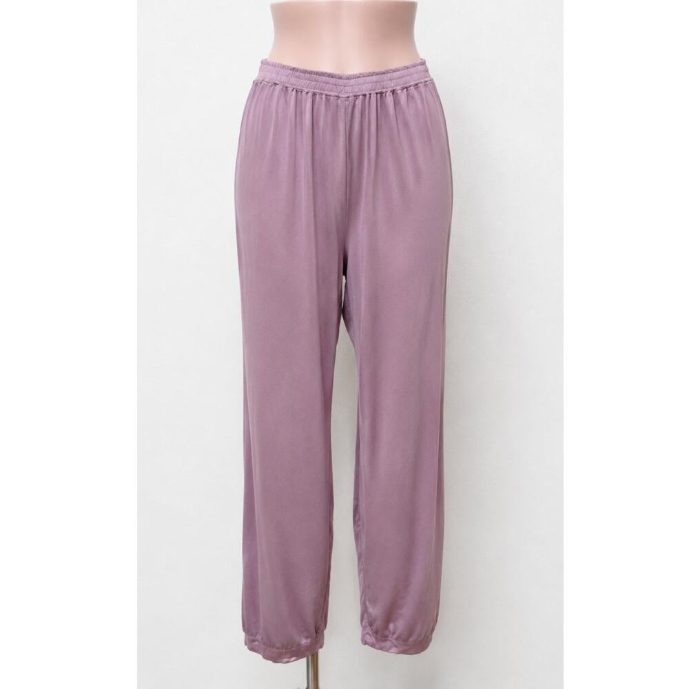 Light Purple Shimmer Satin Pocketed Elastic Waist Jogger style Pants Small